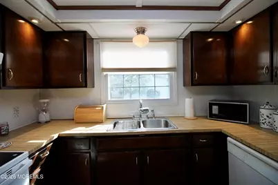 534 James Street, Freehold, NJ 07728 - Photo 17