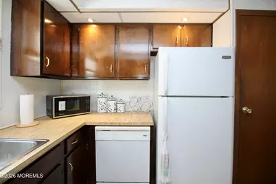 534 James Street, Freehold, NJ 07728 - Photo 15