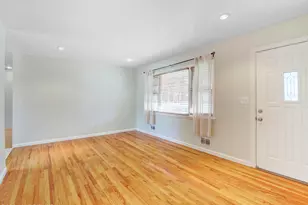 18 Blue Spruce Dr, Jackson, NJ 08527 - Photo 5