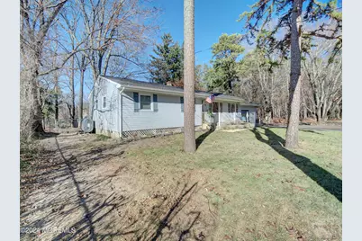 18 Blue Spruce Drive, Jackson, NJ 08527 - Photo 3