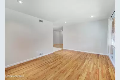 18 Blue Spruce Drive, Jackson, NJ 08527 - Photo 7