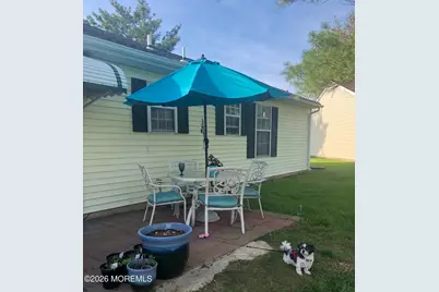 6 Datchet Close, Freehold, NJ 07728 - Photo 7