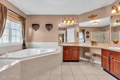 4 Rutgers Way, Freehold, NJ 07728 - Photo 45