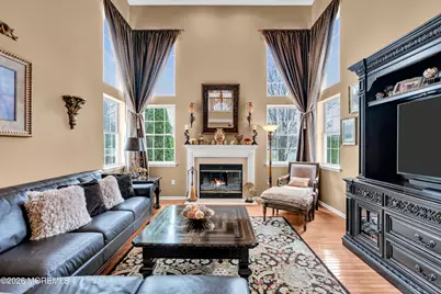 4 Rutgers Way, Freehold, NJ 07728 - Photo 17