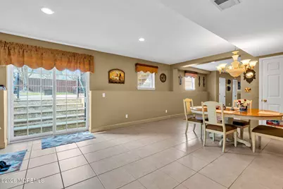 4 Rutgers Way, Freehold, NJ 07728 - Photo 59