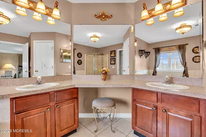 4 Rutgers Way, Freehold, NJ 07728 - Photo 47