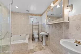 271 Joe Parker Rd, Lakewood, NJ 08701 - Photo 19