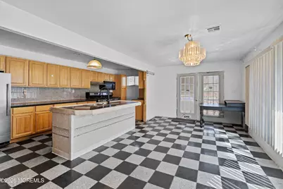 271 Joe Parker Road, Lakewood, NJ 08701 - Photo 13