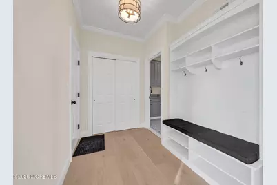 8 Saxon Court, Freehold, NJ 07728 - Photo 31