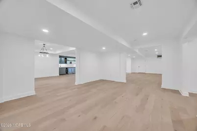 8 Saxon Court, Freehold, NJ 07728 - Photo 53