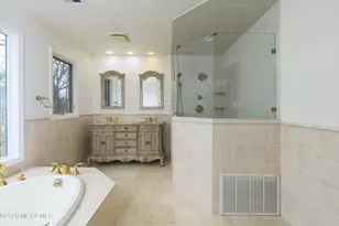 4 Packard Dr, Middletown, NJ 07748 - Photo 39