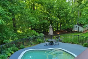 4 Packard Dr, Middletown, NJ 07748 - Photo 45