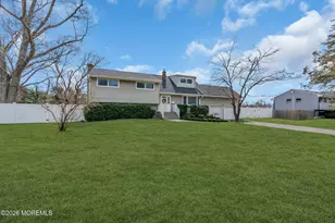 14 Riveredge Rd, Tinton Falls, NJ 07724 - Photo 31