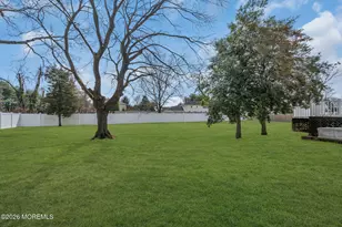 14 Riveredge Rd, Tinton Falls, NJ 07724 - Photo 29