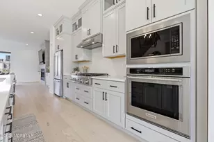 6 Linder Ct, Middletown, NJ 07748 - Photo 3