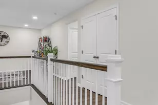 3708 Charleston Dr, Monroe Township, NJ 08831 - Photo 11