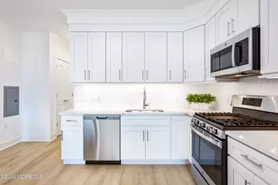 298 Westwood Avenue #410, Long Branch, NJ 07740 - Photo 9