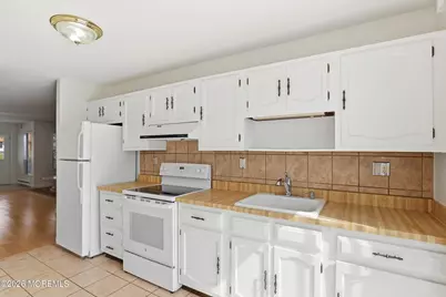 453E Chesterfield Court, Manchester Township, NJ 08759 - Photo 5