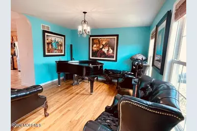 405 Lawrence Avenue, Oakhurst, NJ 07755 - Photo 11