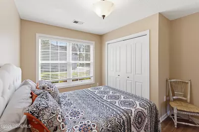 45 Jaffreyton Close, Freehold, NJ 07728 - Photo 13