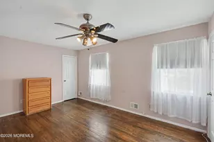 89 Essex Ave, Hazlet Township, NJ 07734 - Photo 23