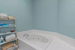 26 Bayview Ct, Long Branch, NJ 07740 - Photo 21