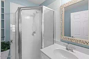 26 Bayview Ct, Long Branch, NJ 07740 - Photo 25