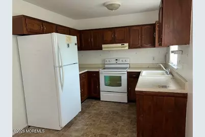 25 Hancock Drive #A, Whiting, NJ 08759 - Photo 5