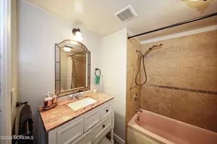 14 Monique Cir, Hazlet Township, NJ 07730 - Photo 21