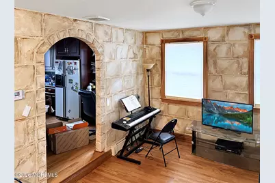 80 Ivins Drive, New Egypt, NJ 08533 - Photo 3