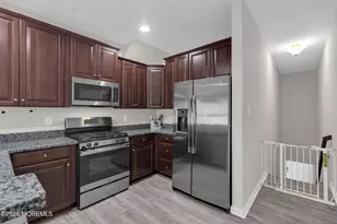 14 Kyle Dr, Tinton Falls, NJ 07712 - Photo 9