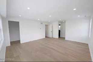 20 Roslyn Dr, Oakhurst, NJ 07755 - Photo 7