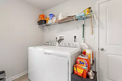 15 Holloway Avenue, Manahawkin, NJ 08050 - Photo 41