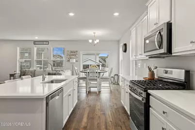 15 Holloway Avenue, Manahawkin, NJ 08050 - Photo 17