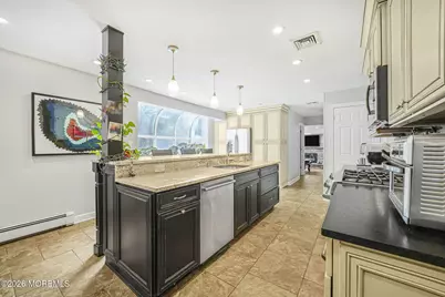 22 Alison Court, Marlboro Township, NJ 07746 - Photo 13