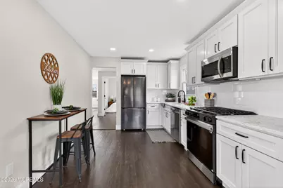 21 Johnson Terrace, Hazlet Township, NJ 07734 - Photo 11