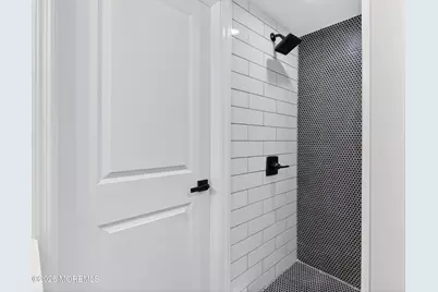 21 Johnson Terrace, Hazlet Township, NJ 07734 - Photo 27