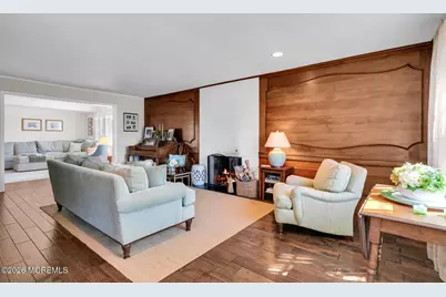 19 Laurelwood Drive, Little Silver, NJ 07739 - Photo 5