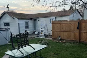 427 Sullivan Pl, Union Beach, NJ 07735 - Photo 3