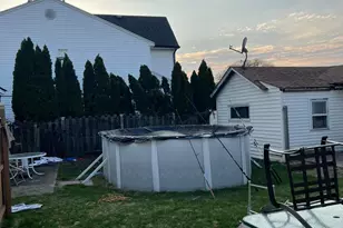 427 Sullivan Pl, Union Beach, NJ 07735 - Photo 13