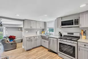 2978 Shafto Rd, Tinton Falls, NJ 07753 - Photo 9