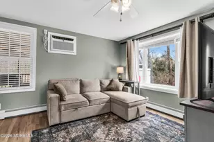 37 Central Ave, Hazlet Township, NJ 07730 - Photo 19