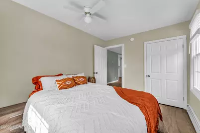 37 Central Avenue, Hazlet Township, NJ 07730 - Photo 13