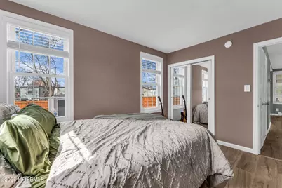 37 Central Avenue, Hazlet Township, NJ 07730 - Photo 15