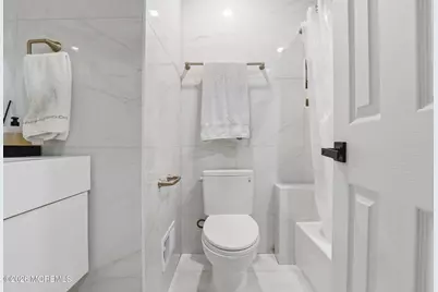 1212 Broadway Boulevard, Toms River Township, NJ 08757 - Photo 9