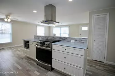 439 Charles Place, Freehold, NJ 07728 - Photo 19