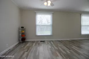 439 Charles Pl, Freehold, NJ 07728 - Photo 13