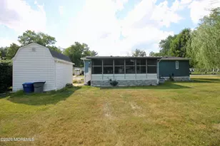 439 Charles Pl, Freehold, NJ 07728 - Photo 33