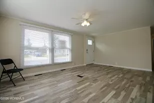 439 Charles Pl, Freehold, NJ 07728 - Photo 11