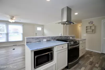439 Charles Place, Freehold, NJ 07728 - Photo 19